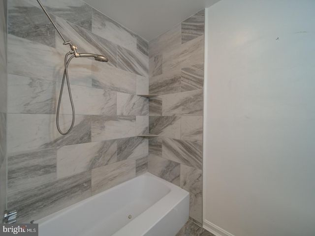 10524 DEACON RD, White Plains, MD 20695