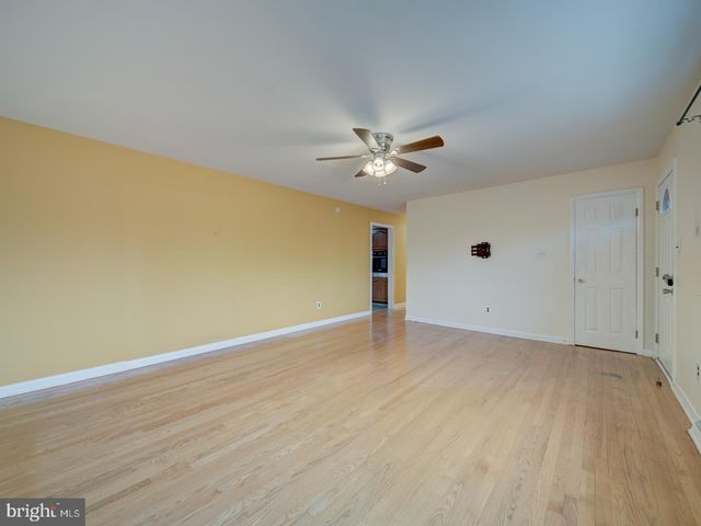 10524 DEACON RD, White Plains, MD 20695