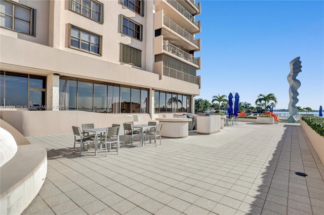 1800 NE 114th St 2105, Miami, FL 33181