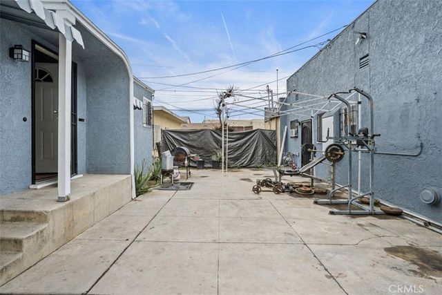 9819 S Normandie, Los Angeles, CA 90044