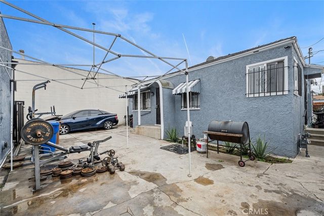 9819 S Normandie, Los Angeles, CA 90044