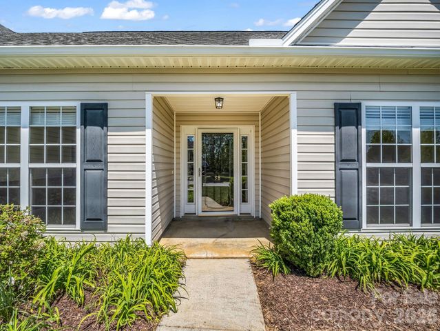 38 Black River Road, Fletcher, NC 28732
