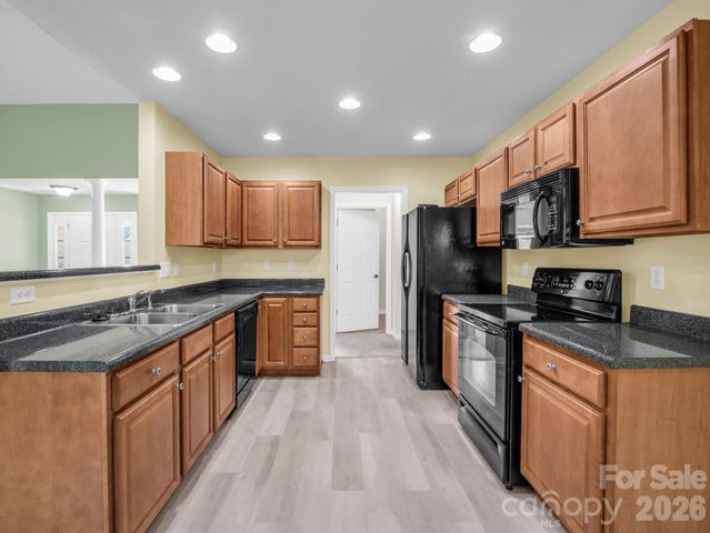 38 Black River Road, Fletcher, NC 28732