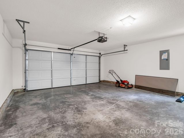 38 Black River Road, Fletcher, NC 28732