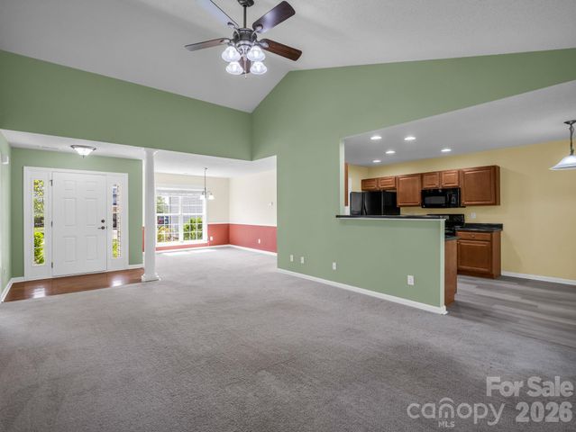 38 Black River Road, Fletcher, NC 28732