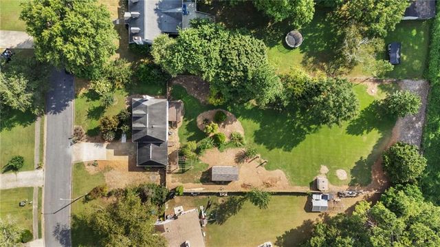 3913 Hadley Farm Drive, Marietta, GA 30066
