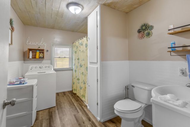 1325 Huggins Rd, Clarksville, TN 37040