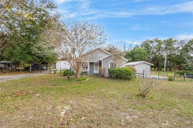 719 TOWN COURT, Bronson, FL 32621
