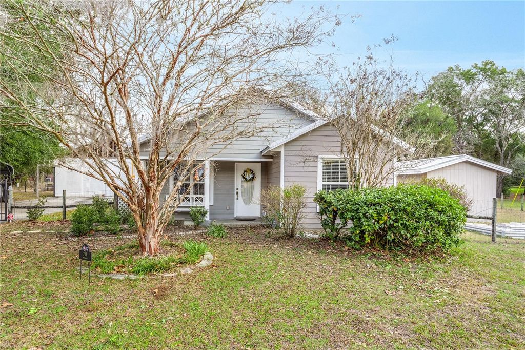 719 TOWN COURT, Bronson, FL 32621
