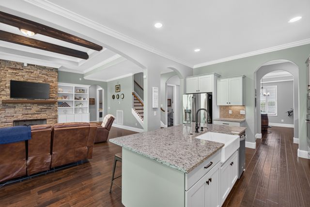 7076 Big Oak Ln, Nolensville, TN 37135