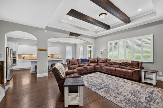 7076 Big Oak Ln, Nolensville, TN 37135