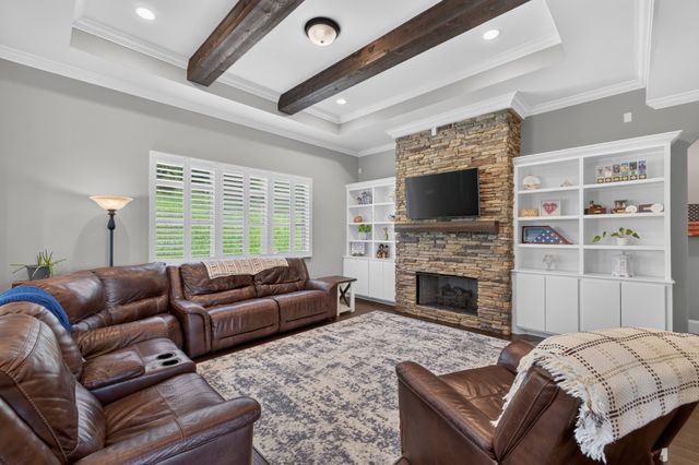 7076 Big Oak Ln, Nolensville, TN 37135