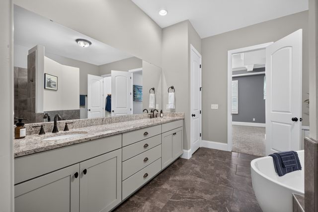 7076 Big Oak Ln, Nolensville, TN 37135