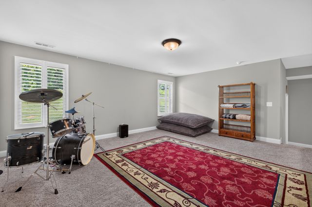 7076 Big Oak Ln, Nolensville, TN 37135