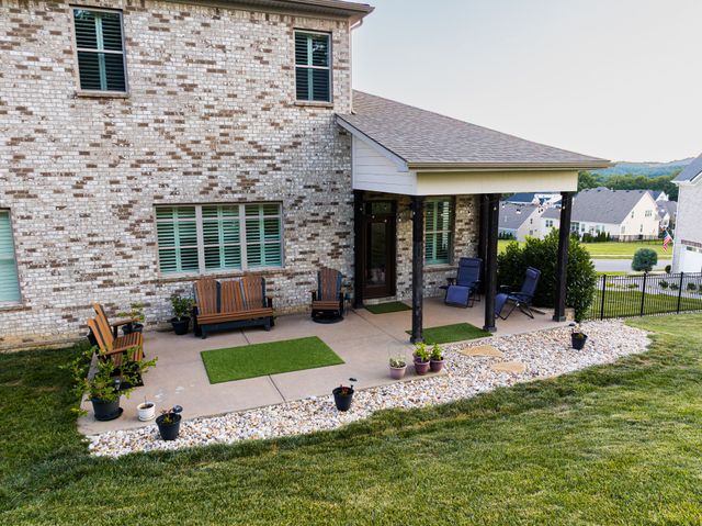 7076 Big Oak Ln, Nolensville, TN 37135