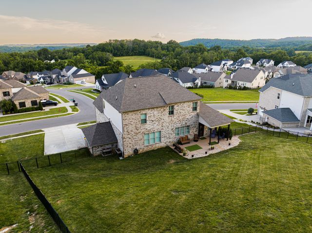 7076 Big Oak Ln, Nolensville, TN 37135