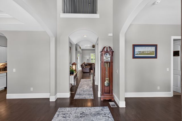 7076 Big Oak Ln, Nolensville, TN 37135