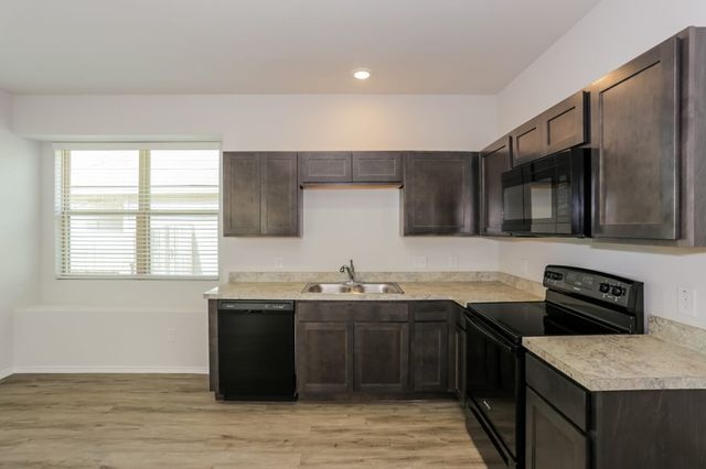 5568 Willamette, Fort Worth, TX 76119