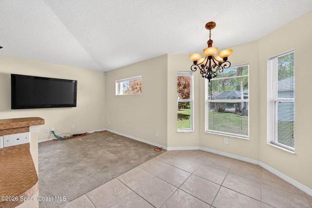 587 Dixon Road NW, Palm Bay, FL 32907