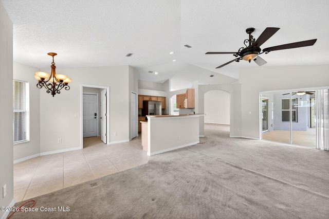 587 Dixon Road NW, Palm Bay, FL 32907
