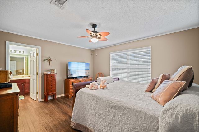 5315 Ten Point Drive, Crestview, FL 32539