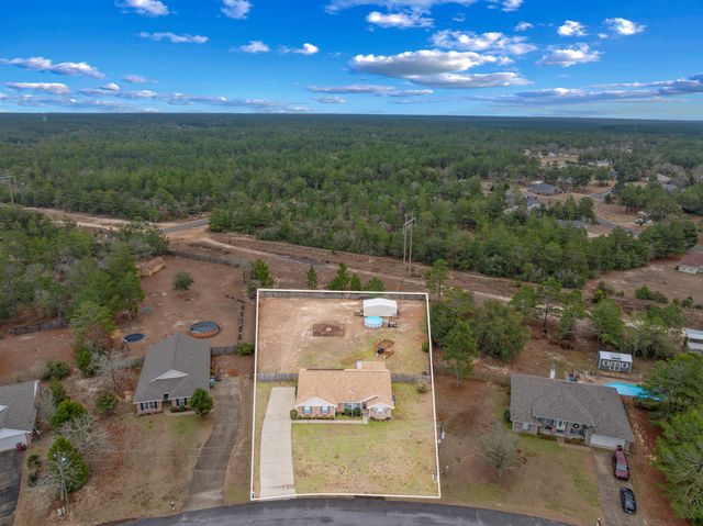 5315 Ten Point Drive, Crestview, FL 32539