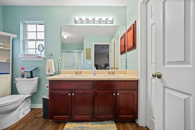 5315 Ten Point Drive, Crestview, FL 32539