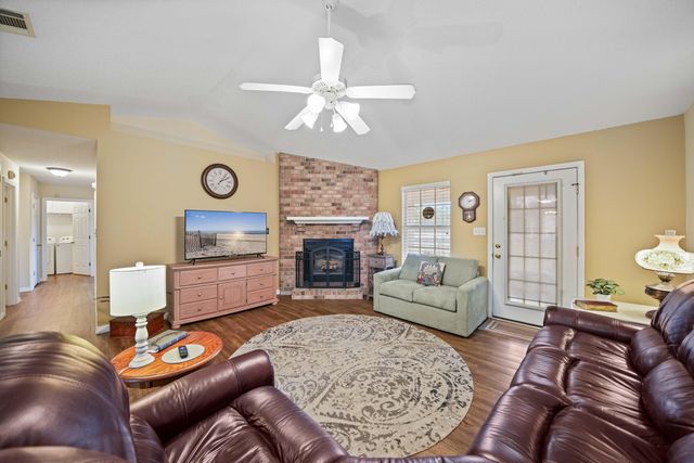 5315 Ten Point Drive, Crestview, FL 32539