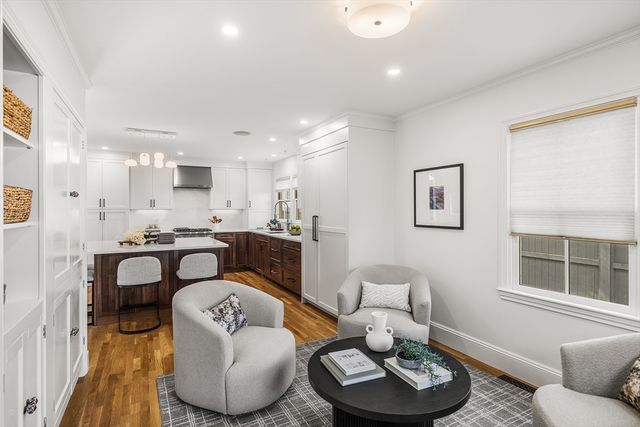 56 Churchill Ave 56, Cambridge, MA 02140