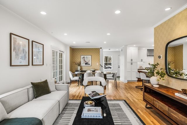 56 Churchill Ave 56, Cambridge, MA 02140