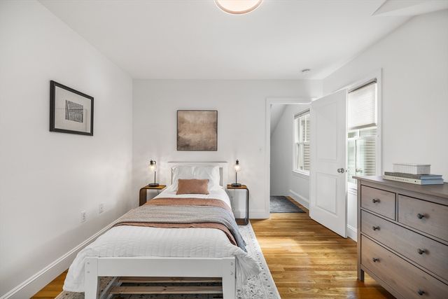 56 Churchill Ave 56, Cambridge, MA 02140