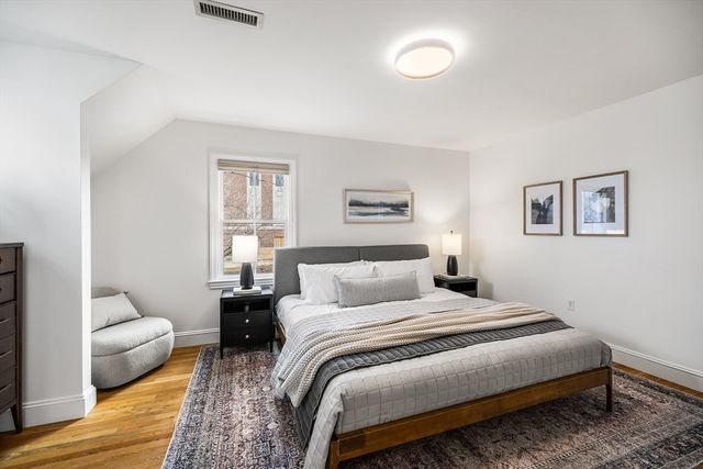 56 Churchill Ave 56, Cambridge, MA 02140