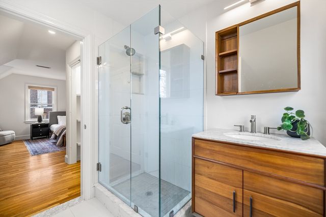 56 Churchill Ave 56, Cambridge, MA 02140