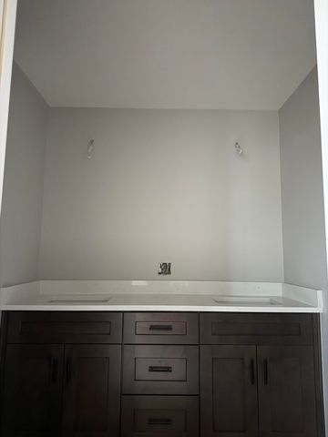1417 N Collins Drive, Republic, MO 65738