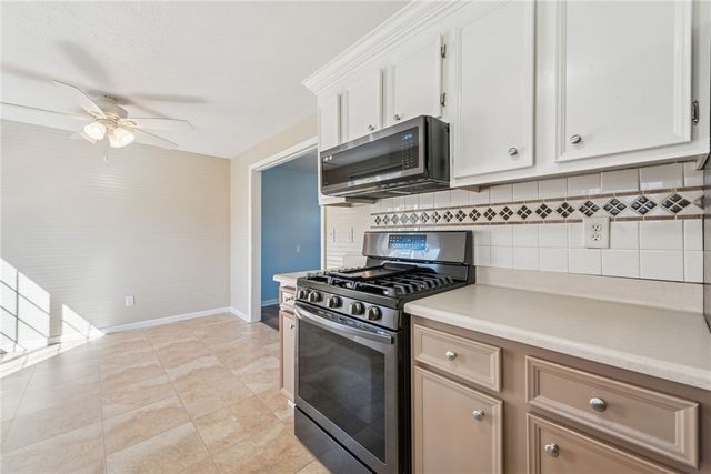 10142 Lavonne Drive, North Huntingdon, PA 15642