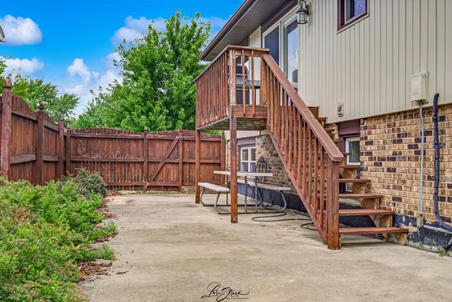 16118 76th Avenue, Tinley Park, IL 60477