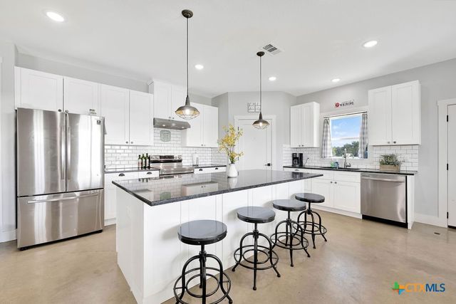 6887 Smith Dairy Road, Belton, TX 76513