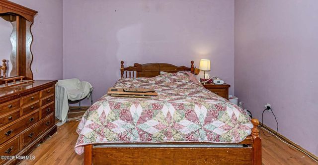105 Woodside Court, Jacksonville, NC 28546