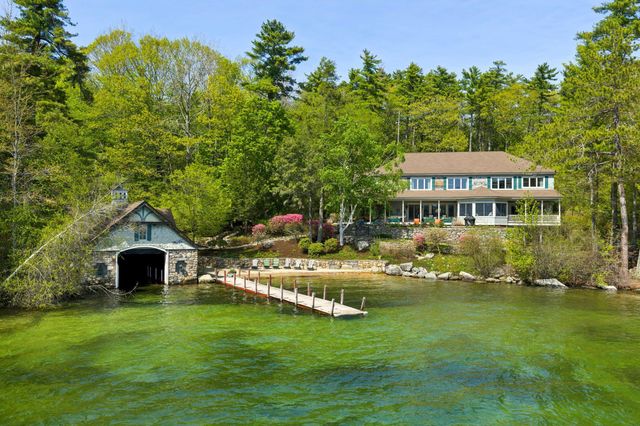 80 Parker Island Road, Wolfeboro, NH 03894