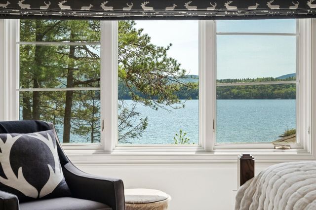 80 Parker Island Road, Wolfeboro, NH 03894