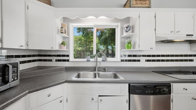 1413 Awhila Drive, Chattanooga, TN 37421