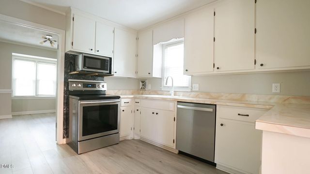 6016 Thrush Circle, Sanford, NC 27332