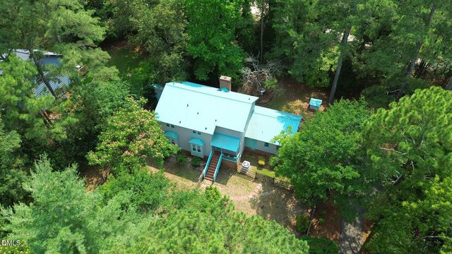 6016 Thrush Circle, Sanford, NC 27332