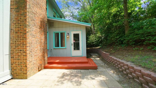 6016 Thrush Circle, Sanford, NC 27332