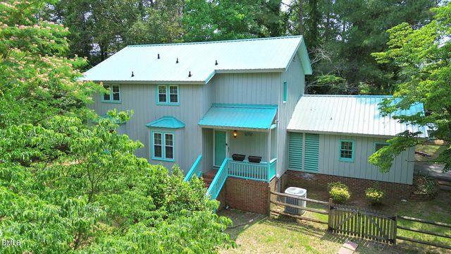 6016 Thrush Circle, Sanford, NC 27332