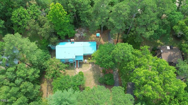 6016 Thrush Circle, Sanford, NC 27332