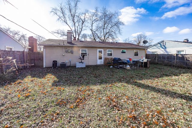 7838 Ridgewood Drive, Indianapolis, IN 46226