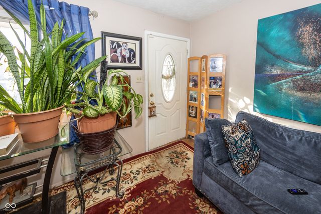 7838 Ridgewood Drive, Indianapolis, IN 46226