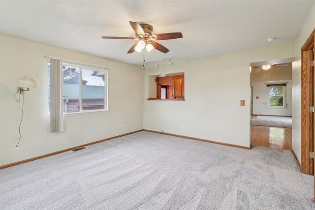 364 NW Maple Street, Elkhart, IA 50073