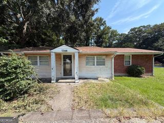 7344 Howard Circle, Jonesboro, GA 30236